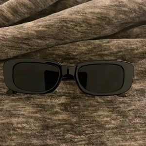 Butaby Black Sunglasses